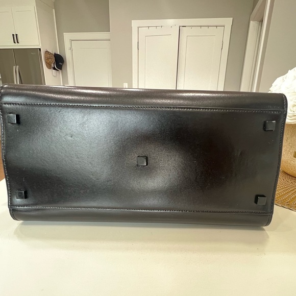 SOLD! Yves Saint Laurent Calfskin Medium Uptown Tote - Picture 10 of 14